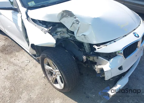 2014 BMW 320I xDrive из США, поврежденный, VIN WBA3C3C53EP660915